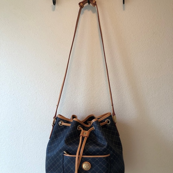 Mint Condition Rioni adustible  shoulder straps - Picture 3 of 8